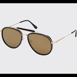 Tom Ford unisex aviator sunglasses with case and cleaning cloth